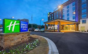 Holiday Inn Express in Covington Ga
